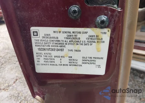 1999 Chevrolet Silverado 1500 Ls z USA, uszkodzony, nr VIN 1GCEK19T2XE124187